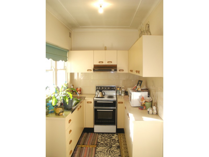 1 HUNTER STREET, Fairfield NSW 2165