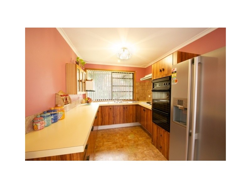 12 ELDERSHAW ROAD, Edensor Park NSW 2176