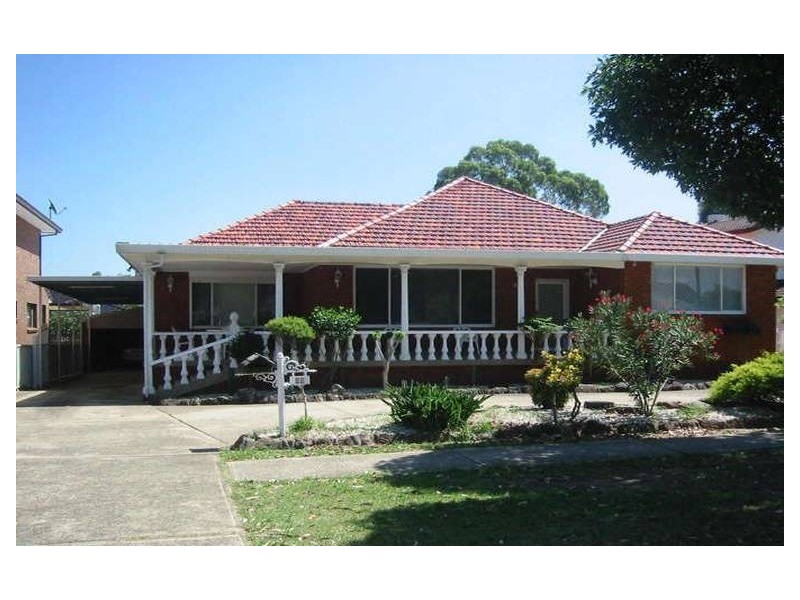 St Johns Park NSW 2176