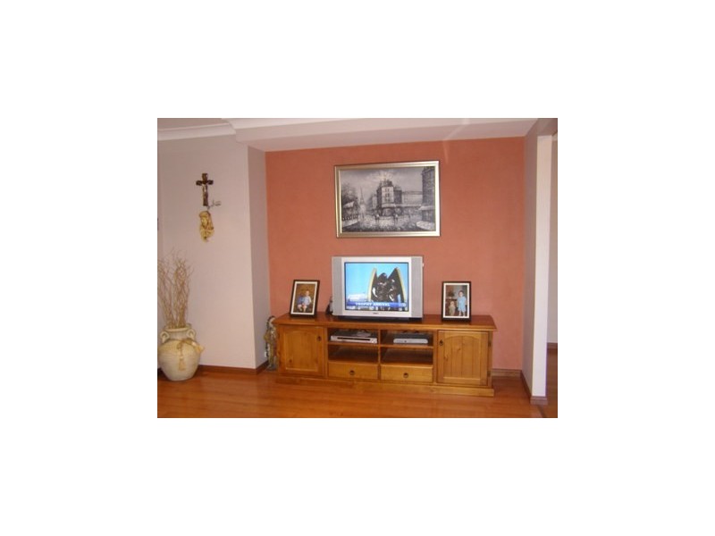 Greenfield Park NSW 2176