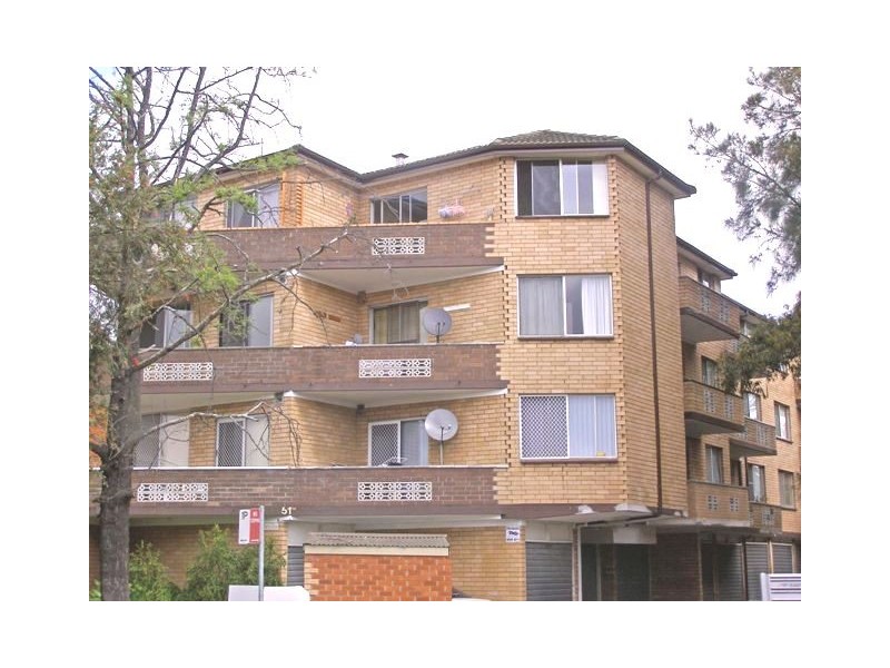 11/51 HAMILTON ROAD, Fairfield NSW 2165