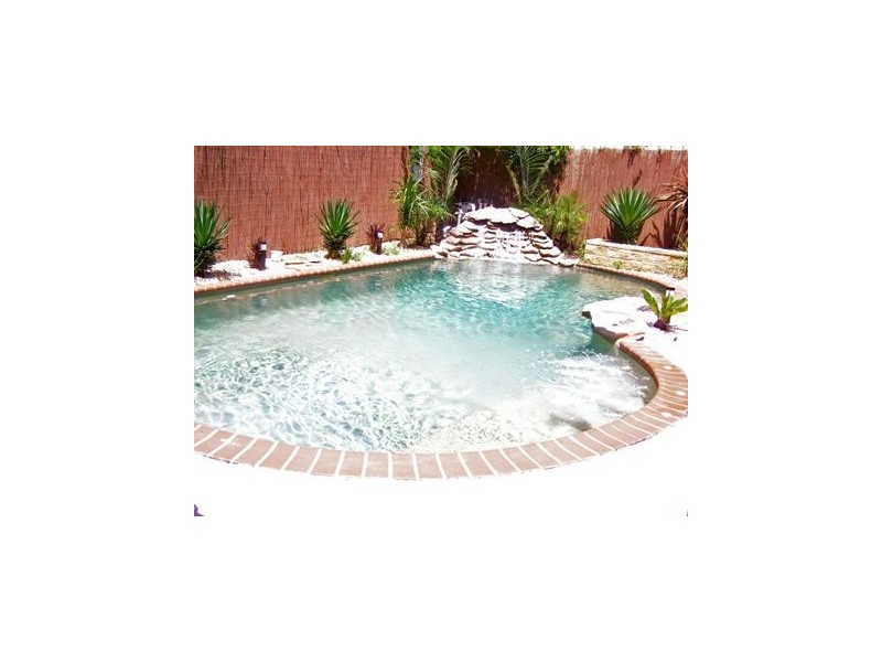 11 BRENTWOOD STREET, Fairfield West NSW 2165