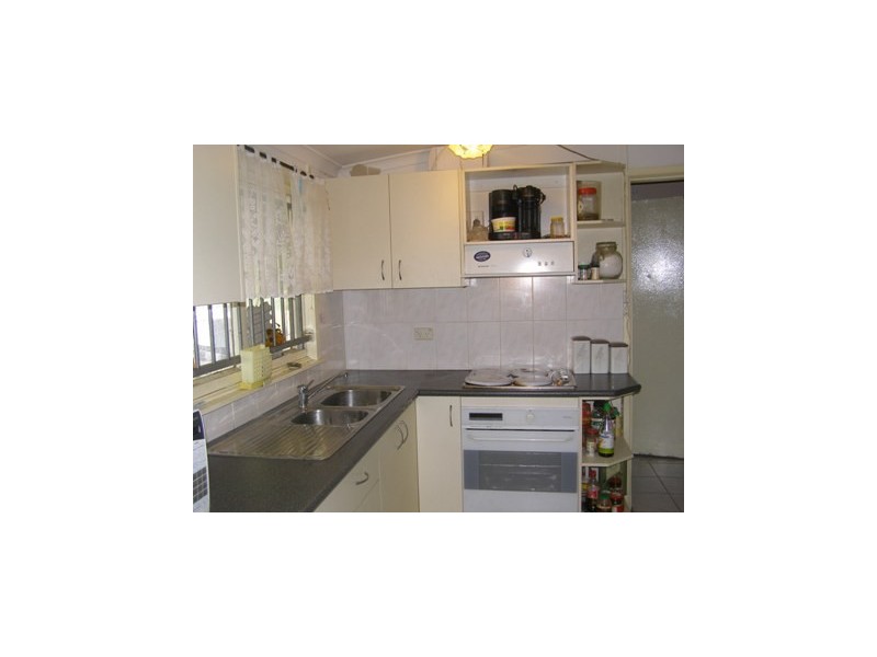 Fairfield West NSW 2165