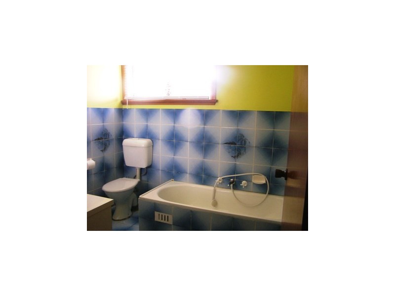 Fairfield West NSW 2165