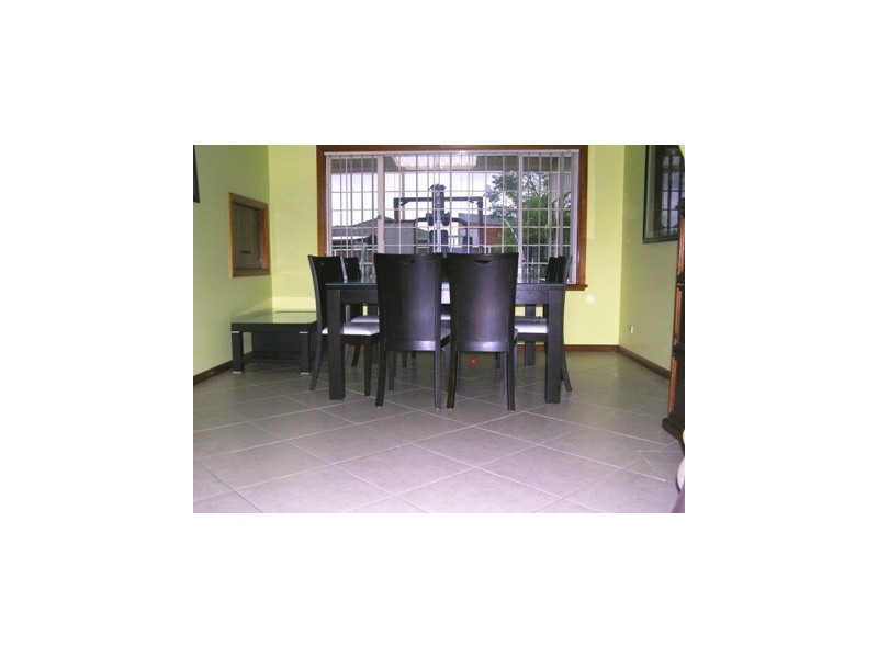 Fairfield West NSW 2165