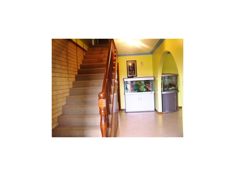 Fairfield West NSW 2165