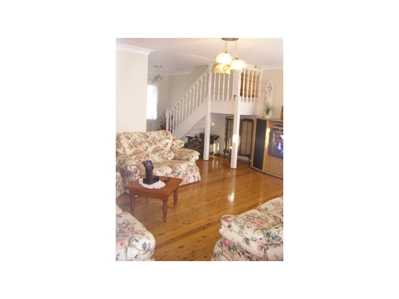 Fairfield West NSW 2165