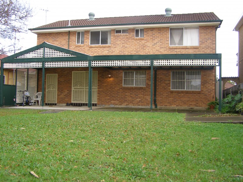 Fairfield NSW 2165