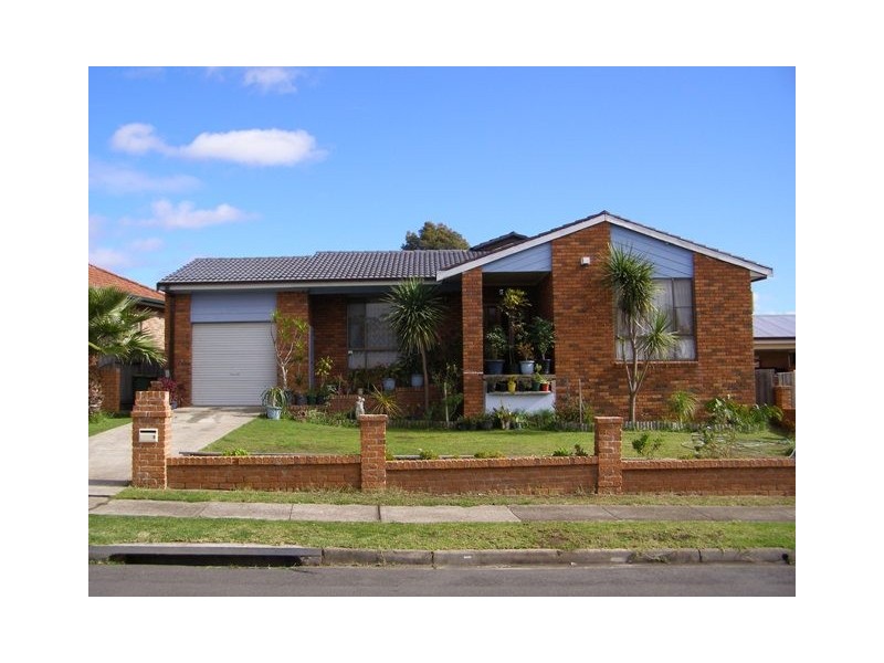 Edensor Park NSW 2176
