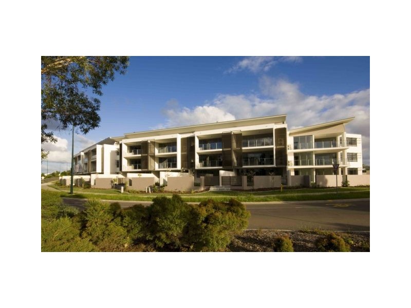 42 Pelican Waters Boulevard, Pelican Waters QLD 4551