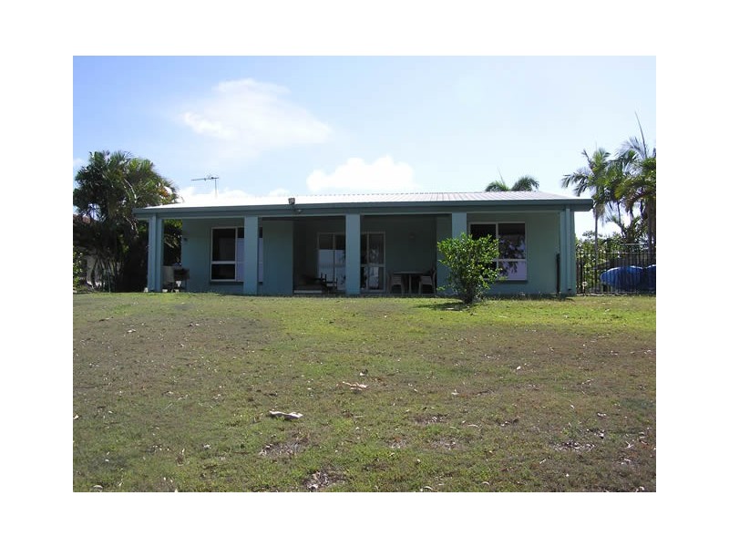 50 Howitson, Balgal Beach QLD 4816
