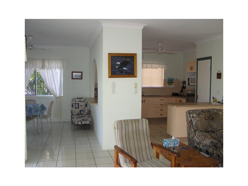 50 Howitson, Balgal Beach QLD 4816