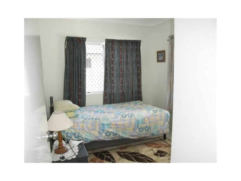 50 Howitson, Balgal Beach QLD 4816