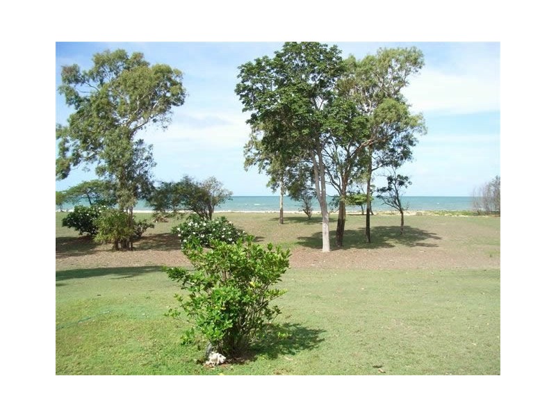 50 Howitson, Balgal Beach QLD 4816