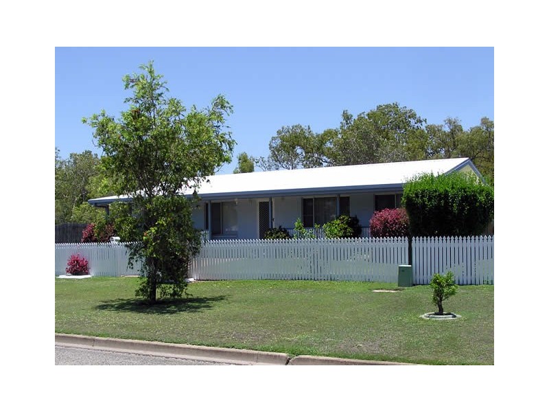 187 Ocean Parade, Balgal Beach QLD 4816