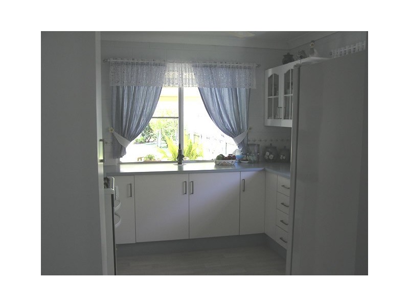 187 Ocean Parade, Balgal Beach QLD 4816