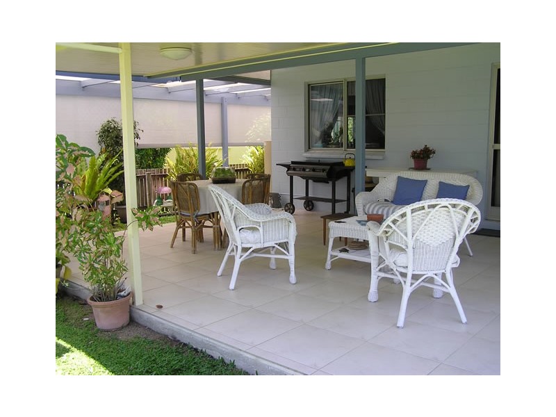 187 Ocean Parade, Balgal Beach QLD 4816