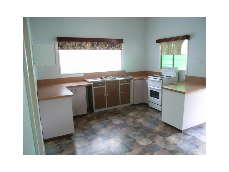 23 Rollingstone Street, Balgal Beach QLD 4816