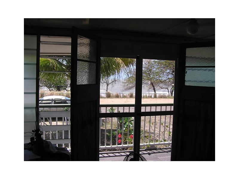 71 The Esplanade, Balgal Beach QLD 4816