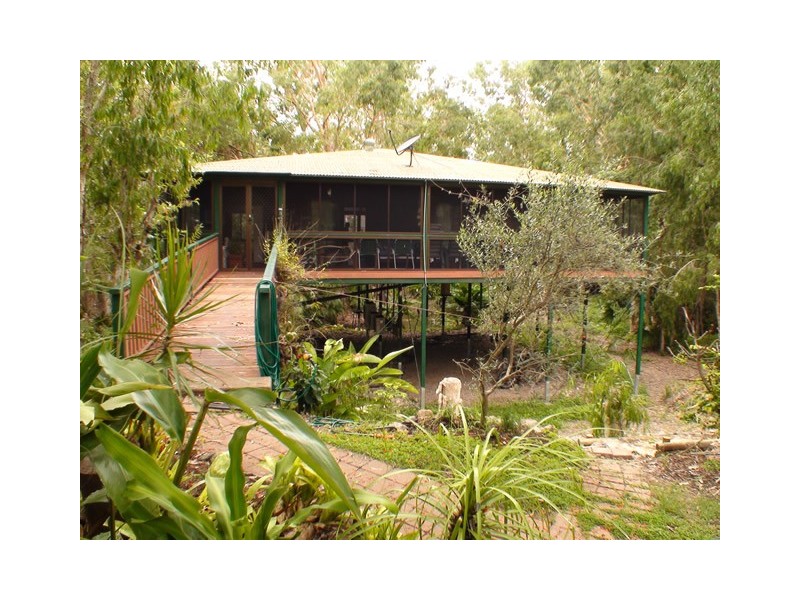 16 Howitson Drive, Mystic Sands QLD 4816