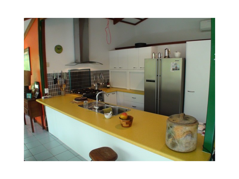 16 Howitson Drive, Mystic Sands QLD 4816