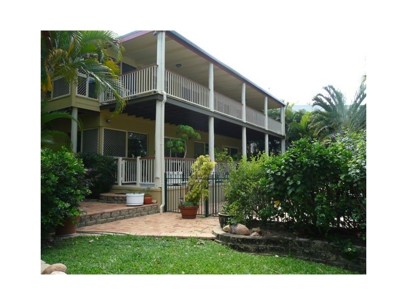 6 Pebble Beach Court, Mystic Sands QLD 4816