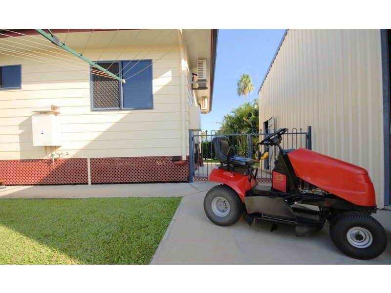 49 Augusta Drive, Mystic Sands QLD 4816