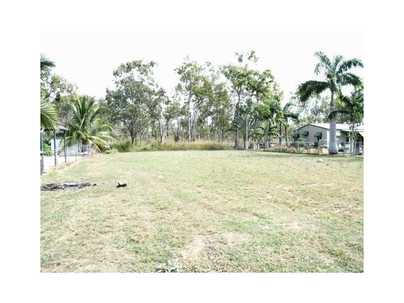 17 Borton Street, Mystic Sands QLD 4816