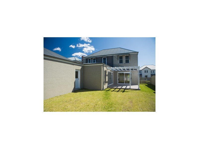 27 Broughton Avenue, Tullimbar NSW 2527