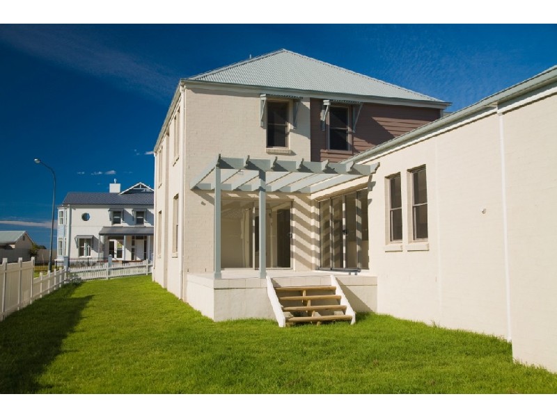 38 Broughton Avenue, Tullimbar NSW 2527