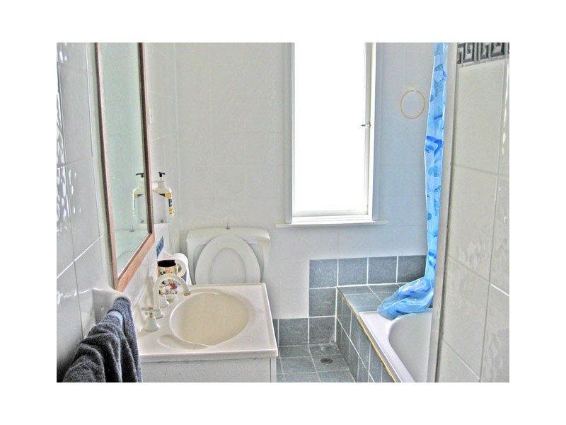 37 Marquesa Cres, Lethbridge Park NSW 2770