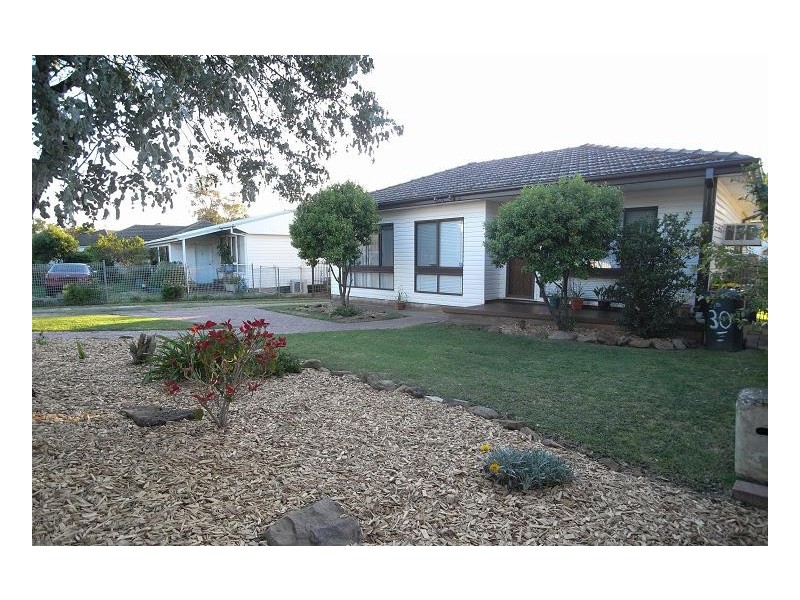 30 Heffron Road, Lalor Park NSW 2147