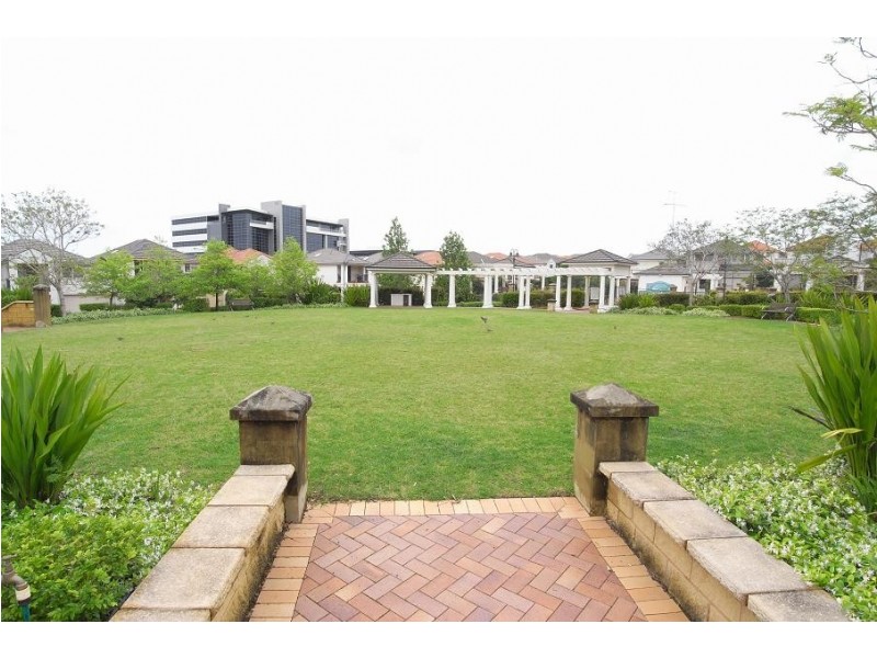 94 Linden Way, Bella Vista NSW 2153