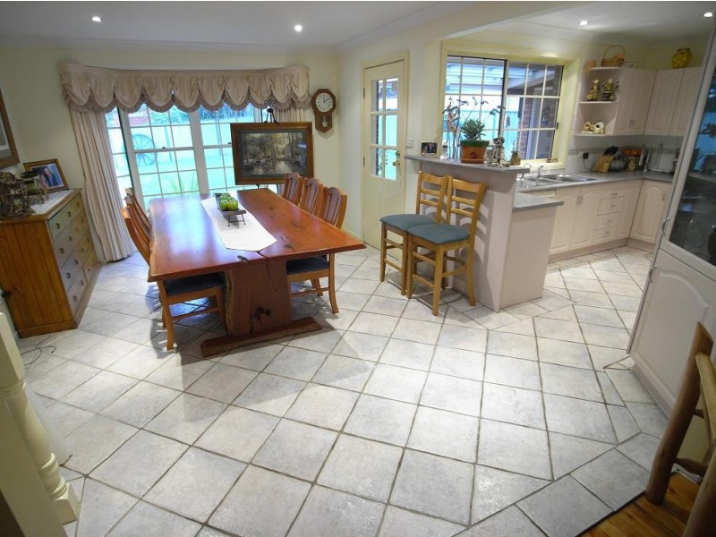 62 Gilbert Crescent, Kings Langley NSW 2147