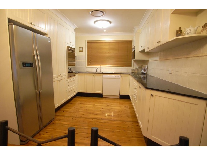 4 Kauai Place, Kings Park NSW 2148