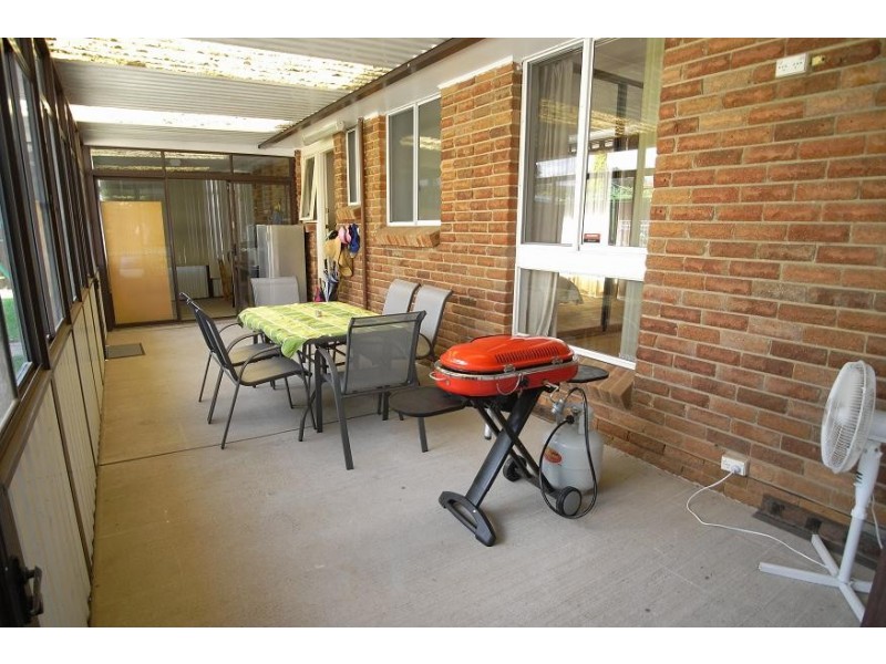 99 Isaac Smith Pde, Kings Langley NSW 2147