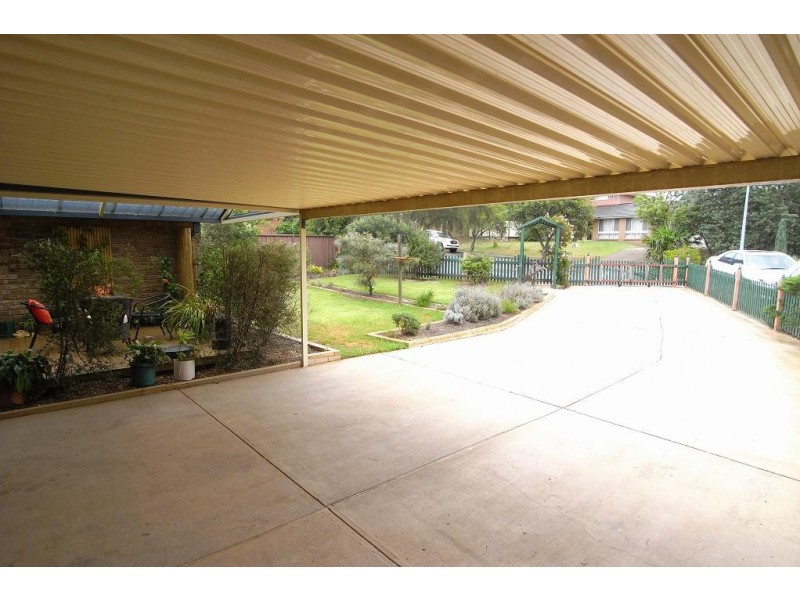 4 Imber Place, Kings Langley NSW 2147