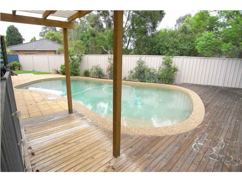 4 Imber Place, Kings Langley NSW 2147
