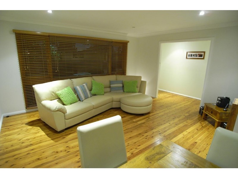 2 Sutherland Avenue, Kings Langley NSW 2147