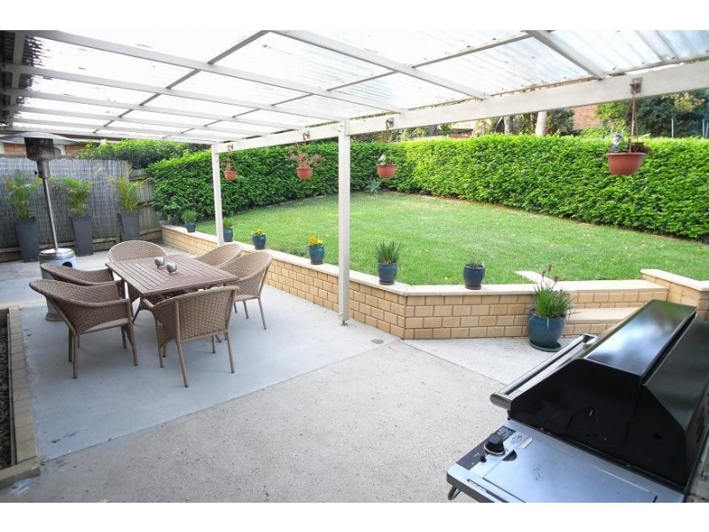 2 Sutherland Avenue, Kings Langley NSW 2147