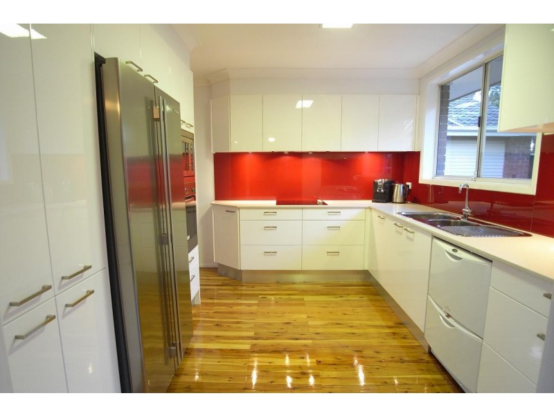 5 Tahiti Place, Kings Langley NSW 2147