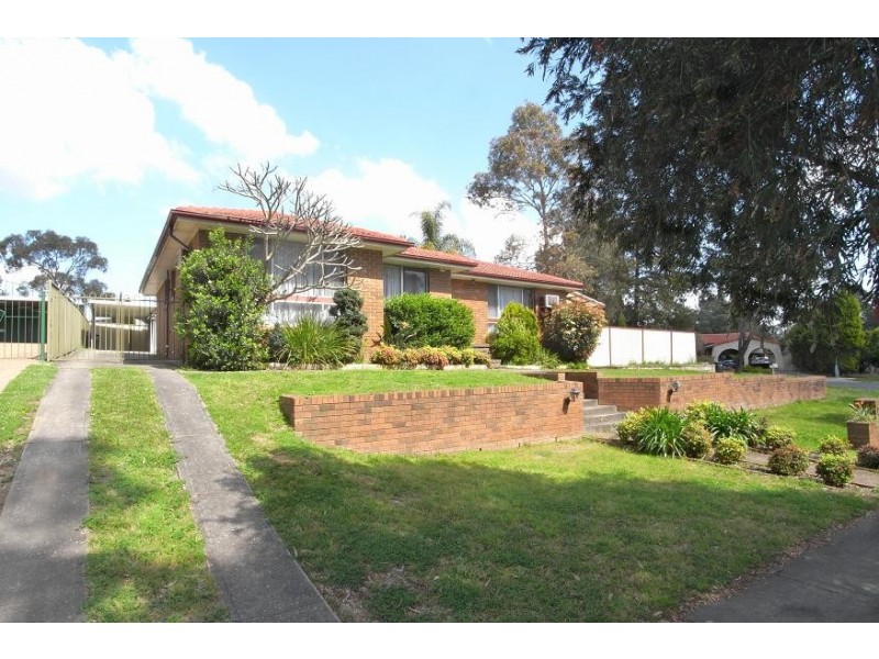 47 Nathaniel Parade, Kings Langley NSW 2147