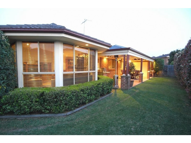 5 Silvertop Close, Glenwood NSW 2768