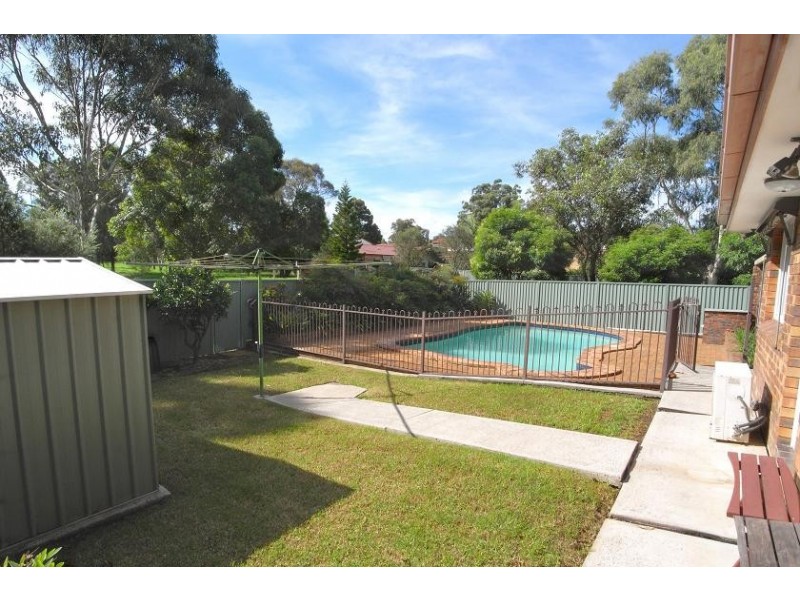 6 Hartam Street, Kings Langley NSW 2147