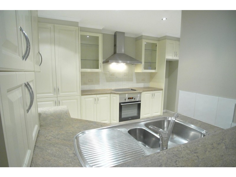 9 Dorlton Street, Kings Langley NSW 2147