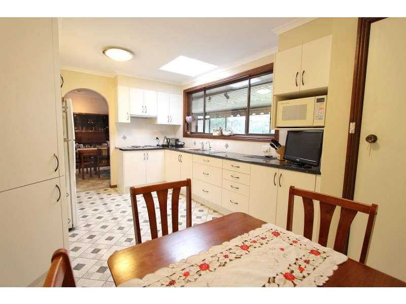 14 Sutherland Avenue, Kings Langley NSW 2147