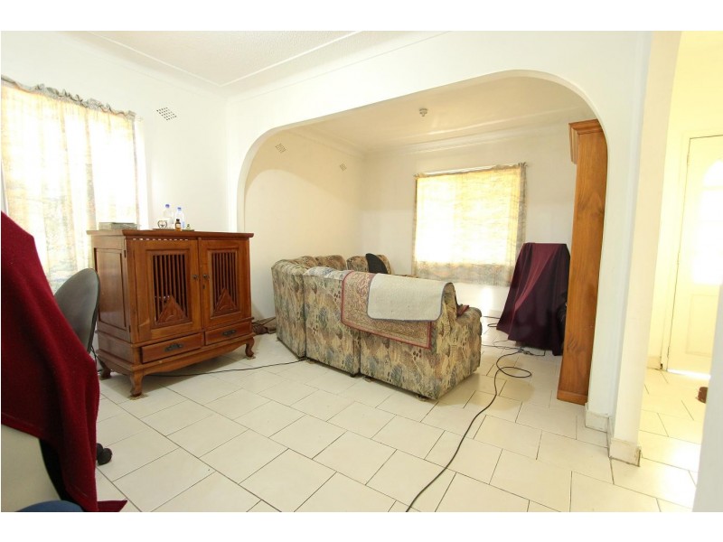 52 Johnson Avenue, Seven Hills NSW 2147