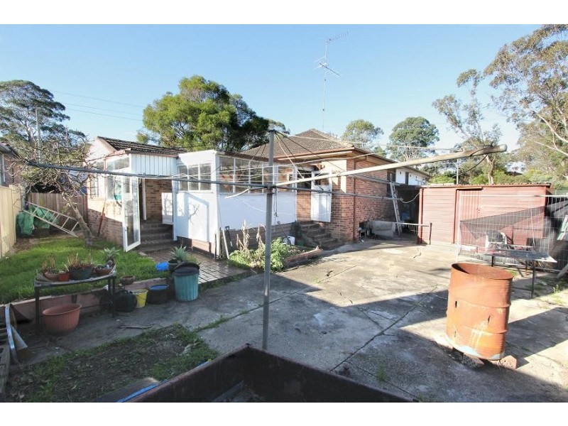 52 Johnson Avenue, Seven Hills NSW 2147