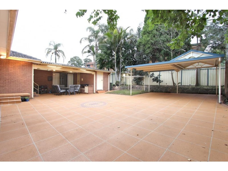 52 Plymouth Crescent, Kings Langley NSW 2147