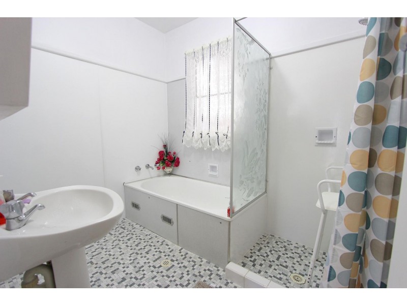 63 Vardys Road, Lalor Park NSW 2147